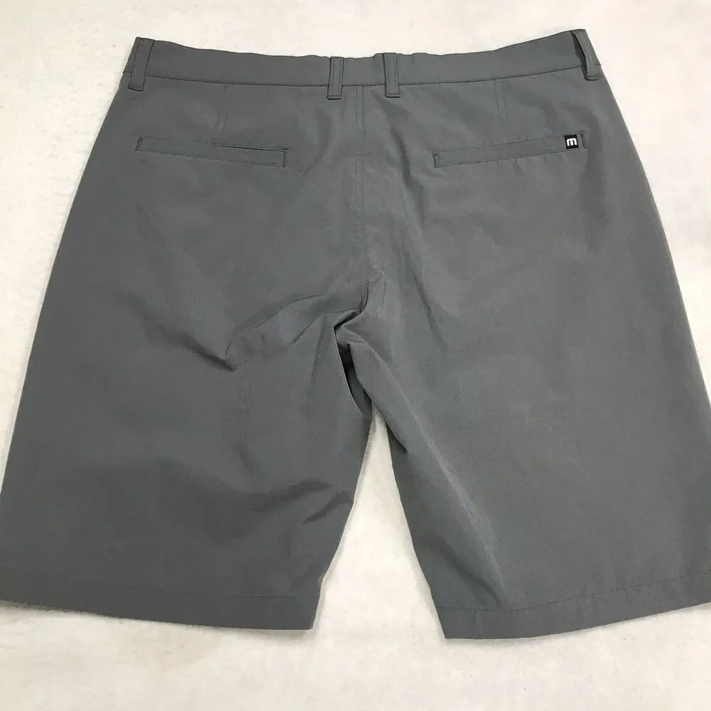TRAVIS MATHEW Golf Shorts Men 35 Gray Performance Stretch Poly